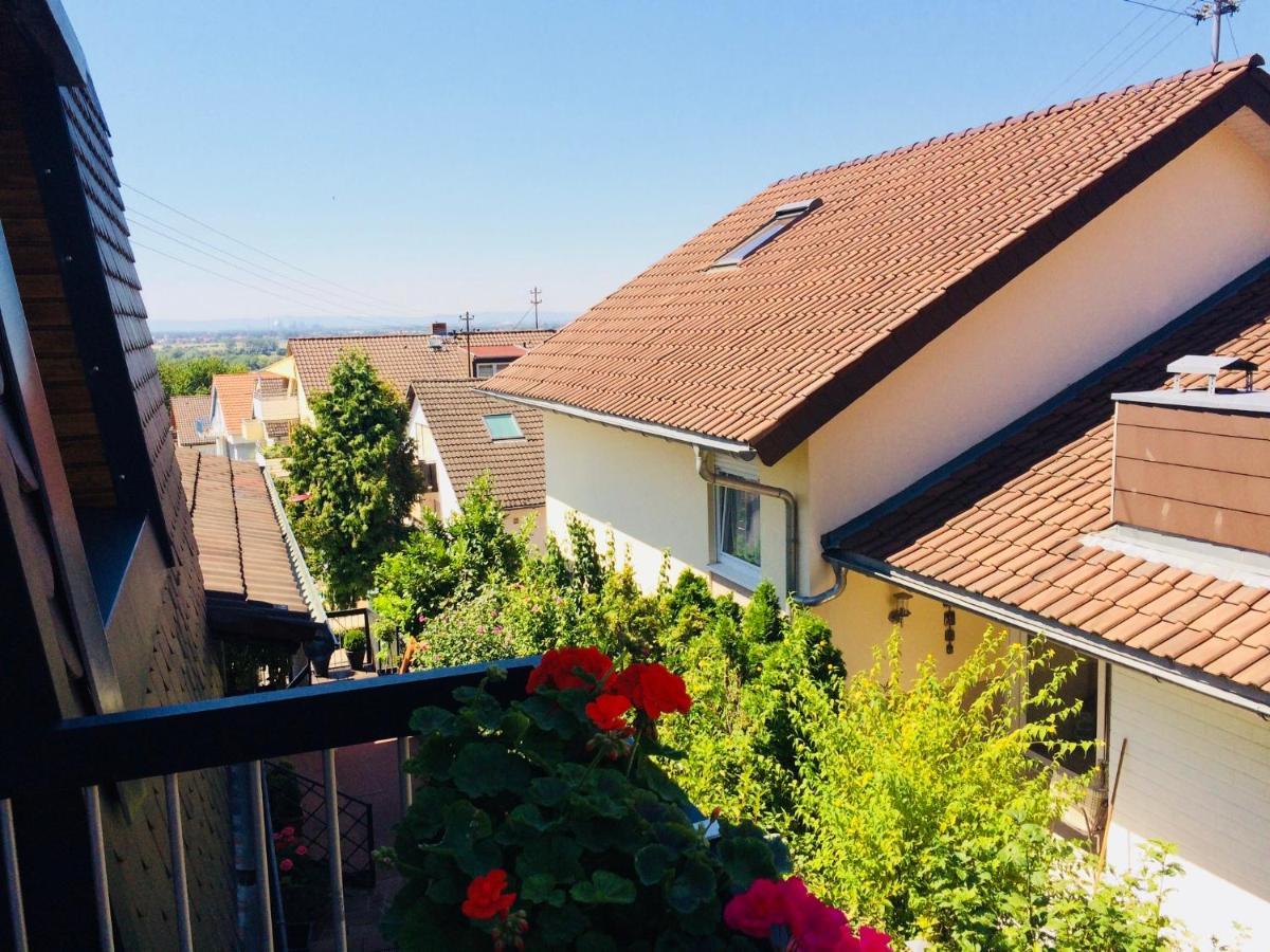 Gästehaus Kerle Dossenheim Exterior foto